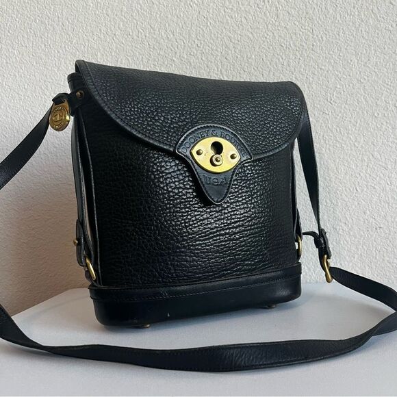 DOONEY & BOURKE Black Vintage 🇺🇸USA🇺🇸 Norfolk Surrey Flap Shoulder Bag Cross - Picture 1 of 11